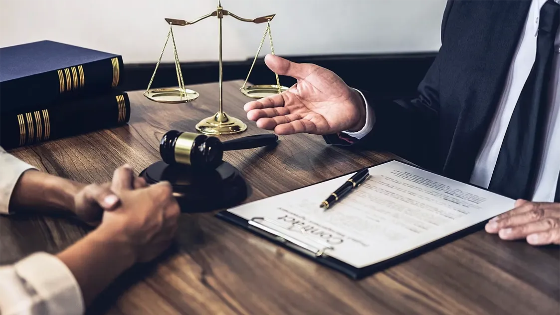 Perkins Coie LLP лишили контракта и доступа