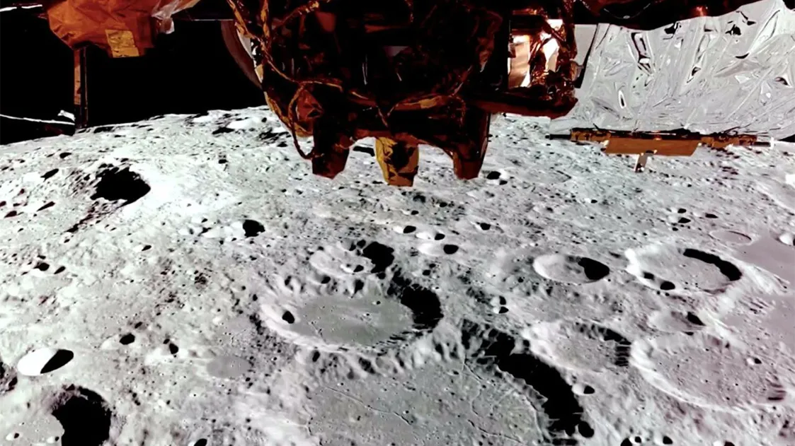 Blue Ghost прилунился