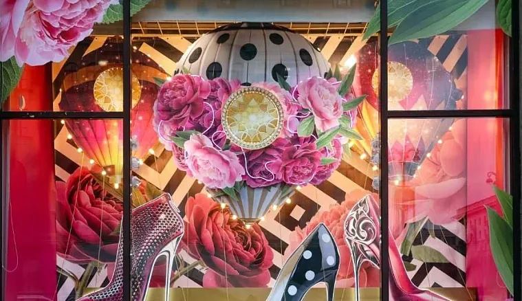 Обновили витрины ГУМа