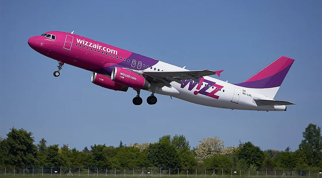 Wizz Air запустит бесплатный спутниковый интернет Starlink на рейсах с 2027 года: детали и риски проекта